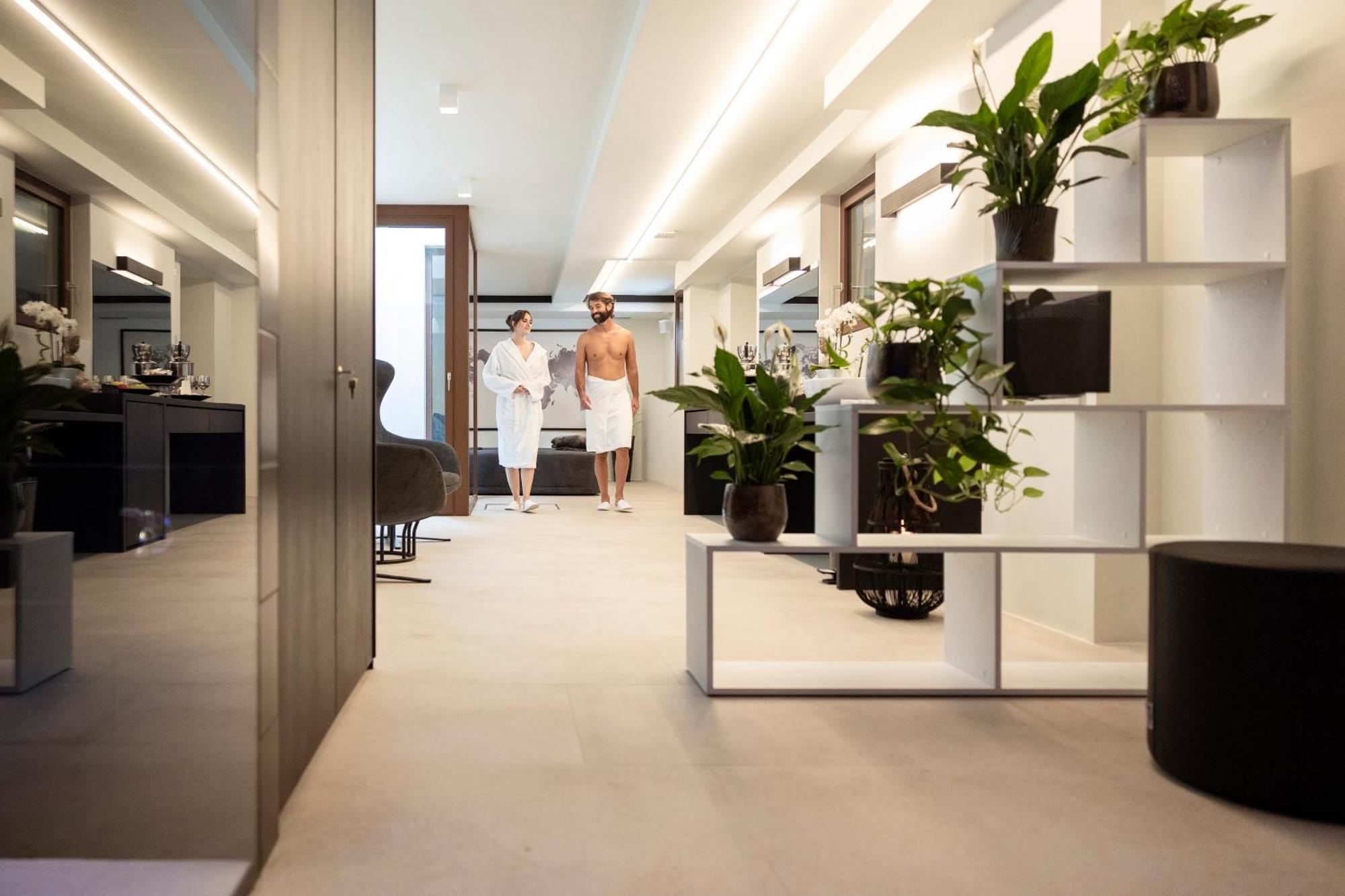 Wellness Smart Suites ボルツァーノ エクステリア 写真